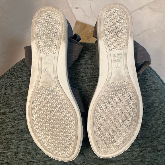 Eileen Fisher Zanya Mesh Gray Sneaker Sandal - Picture 7 of 11